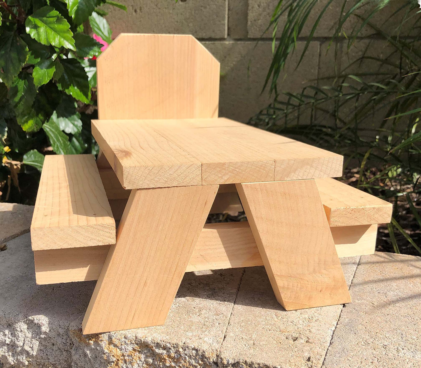 Cedar squirrel picnic bench table. Natural wood or torched and burned for distressed look. Optional freestanding, mounted or stainless steel feed bowl.